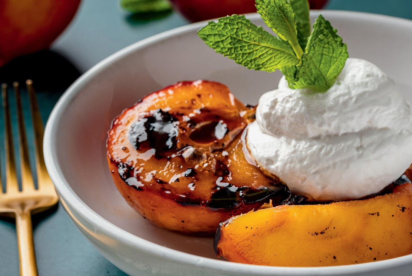 VegNews.SmokedPeachesWithBoozyVeganRumWhip 2
